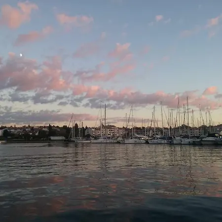 Lovely Near The With A Sea View * Poreč