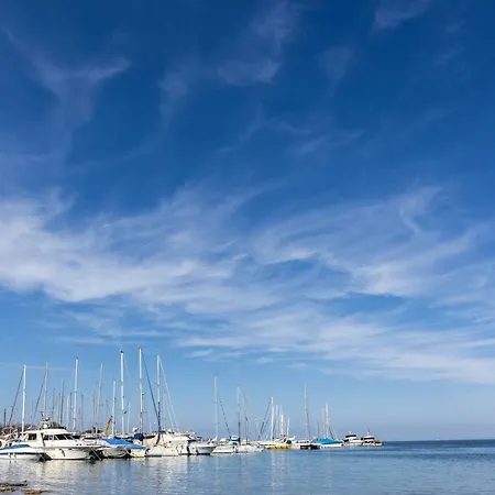 Apartment Lovely Near The With A Sea View Porec